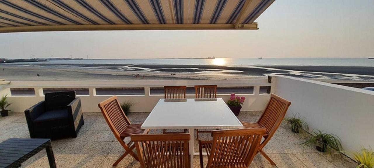 Superbe Appartement Avec Terasse Face A La Mer بولون-سور-مير المظهر الخارجي الصورة